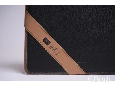 Läderfodral för MACBOOK PRO / WOOLNUT / 16-INCH